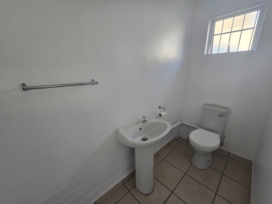 To Let Commercial Property for Rent in Hospitaalheuwel Free State